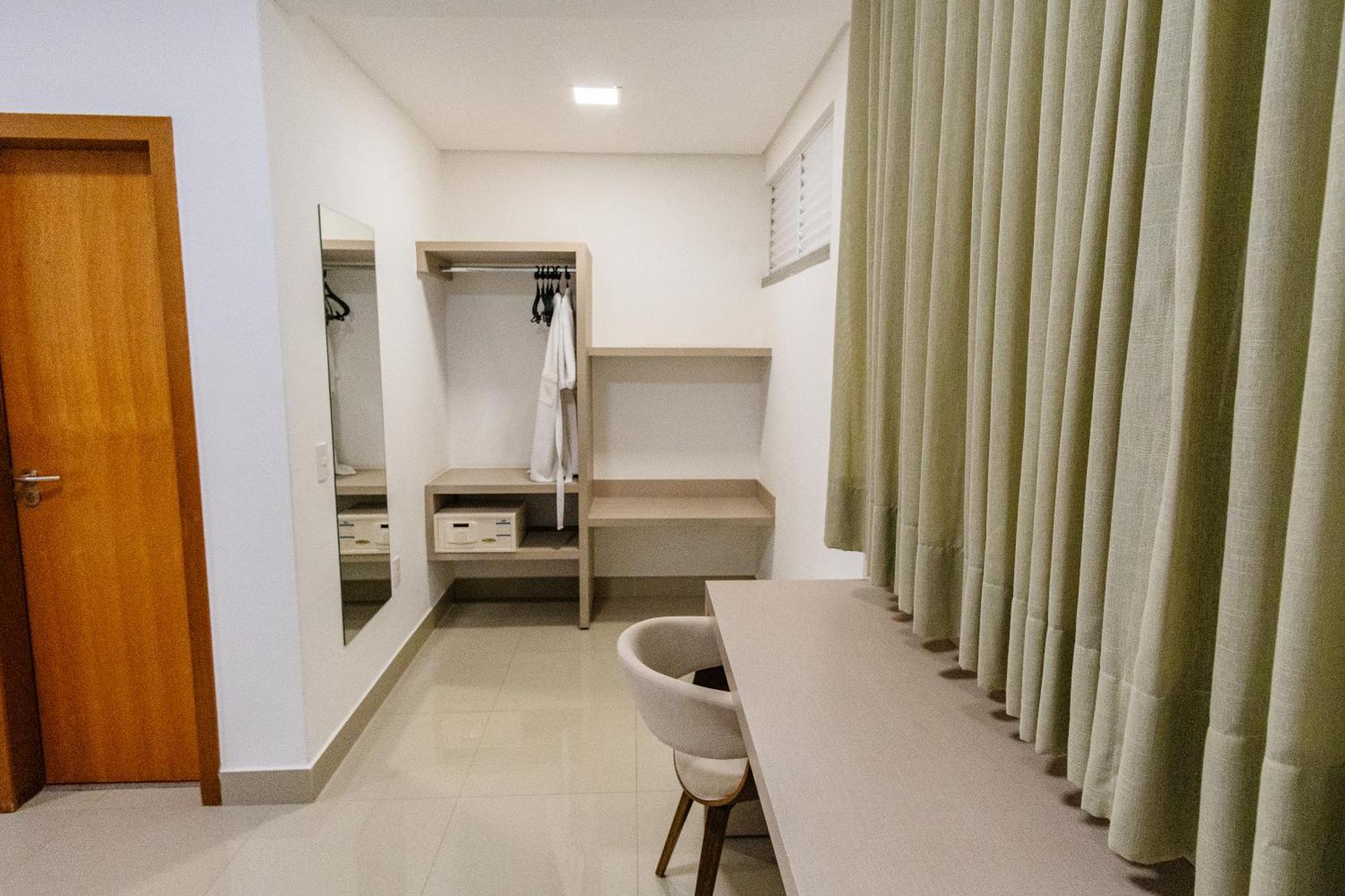 Liguori Hotel トリンダーデ エクステリア 写真